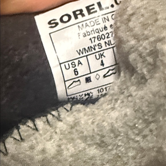 Sorel Women's Black and White Winter Boots - Picture 6 of 6